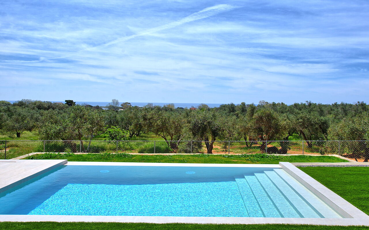 Villa Olivum: pool, Sommer, Udendørs