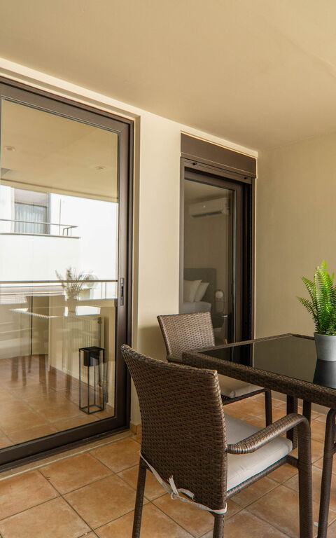 Dioni: Altan / terrasse / gårdhave