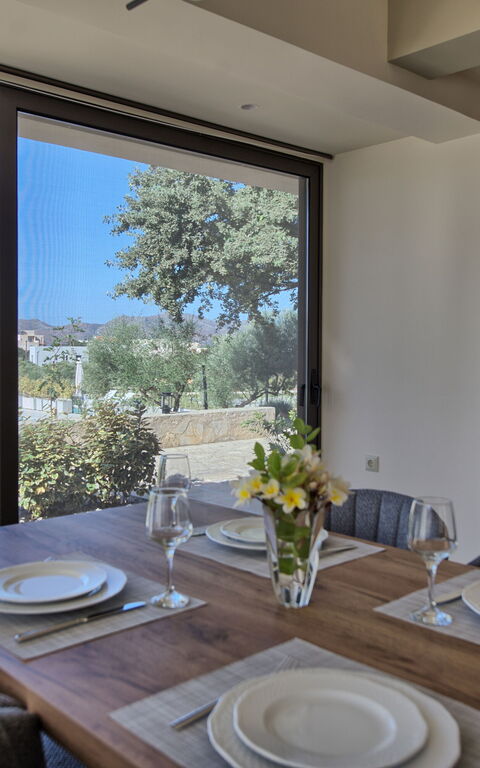 Phaedra: Frokostlokale, Stue