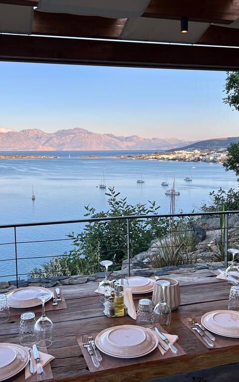 Villa Marina: Have, Sommer, Udendørs, Visninger