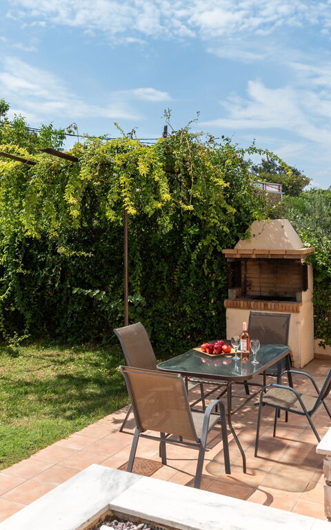 Villa Stratianna: Altan / terrasse / gårdhave, Udendørs, Udvendige