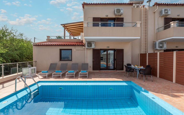 Villa Flora: pool, Udendørs, Udvendige