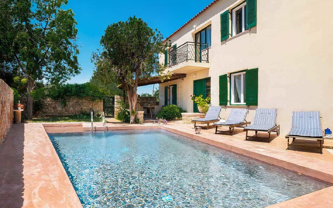 Villa Giani: pool, Udvendige