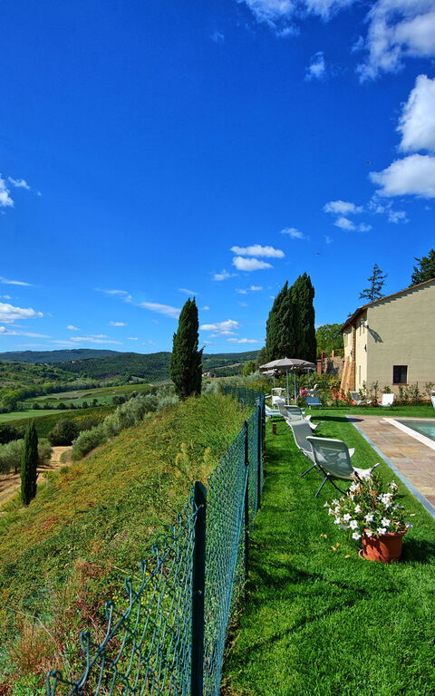 Montauto: Have, pool, Udvendige, Visninger