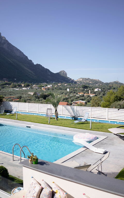 Villa Vincenzo: Sommer, Visninger