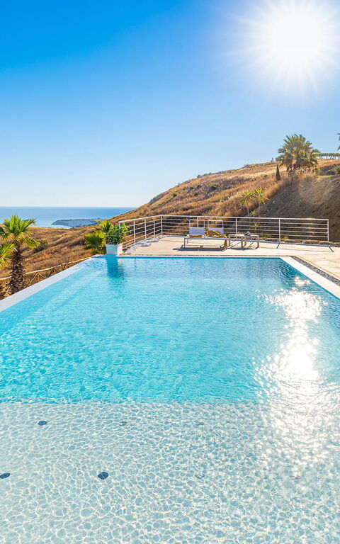 Villa Domizia: pool, Visninger