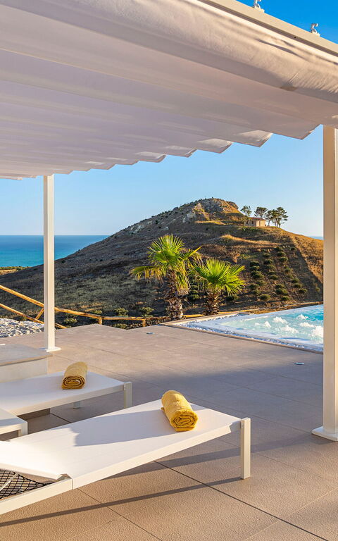 Villa Domizia: pool, Visninger