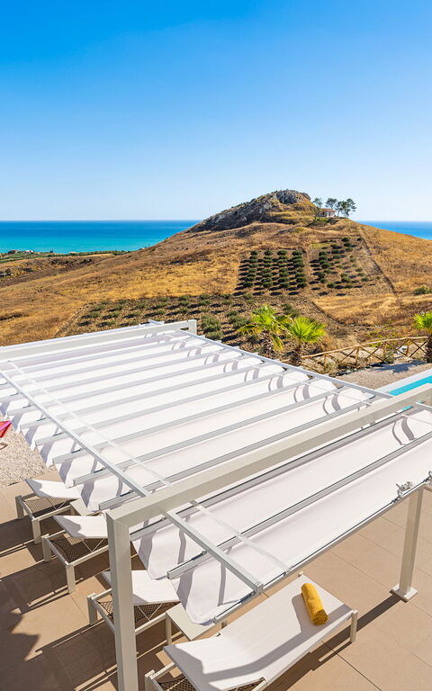 Villa Domizia: pool, Visninger