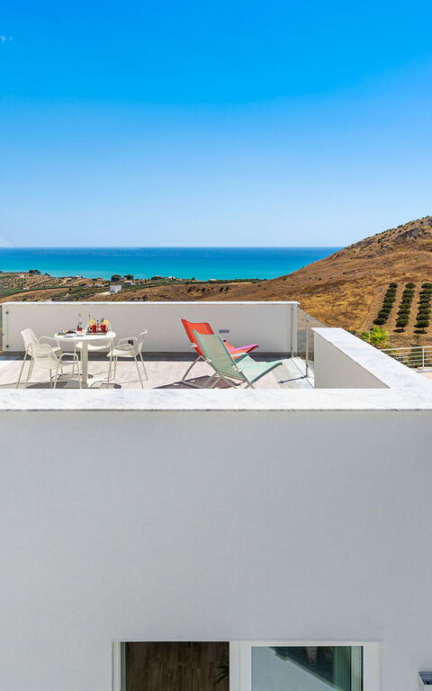 Villa Domizia: Altan / terrasse / gårdhave, Visninger