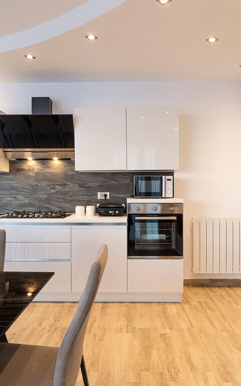 Villa Domizia: Frokostlokale, Køkken