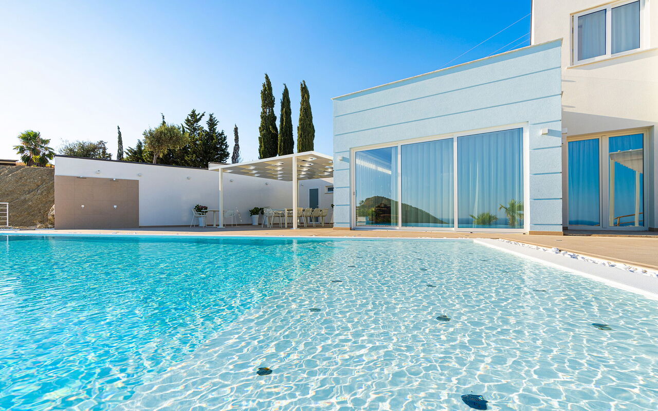 Villa Domizia: pool