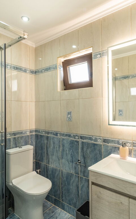 Villa Halepi: Badeværelse