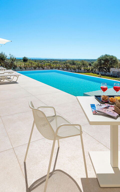 Villa Mora: pool, Udendørs, Udvendige, Visninger