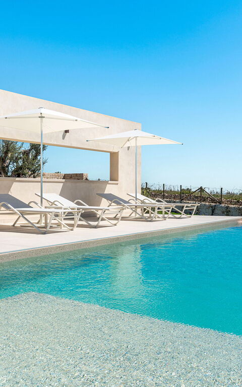 Villa Mora: pool, Udendørs, Udvendige, Visninger