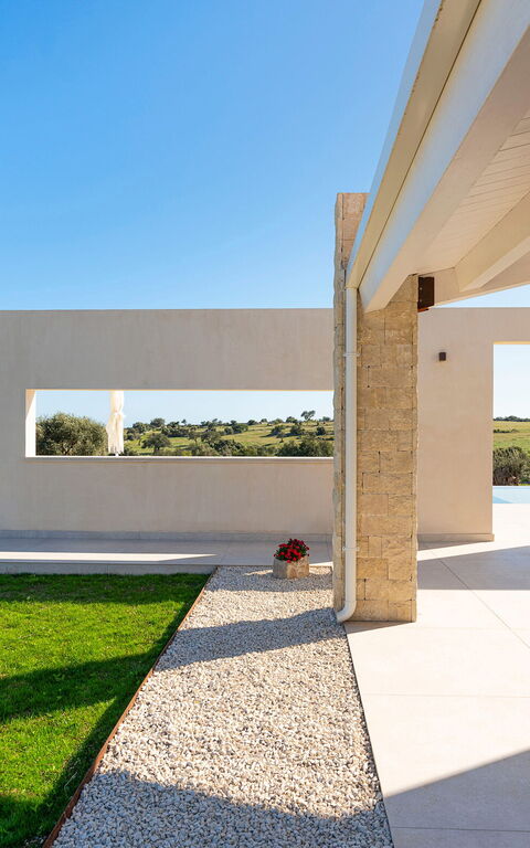 Villa Mora: Have, Udendørs, Visninger