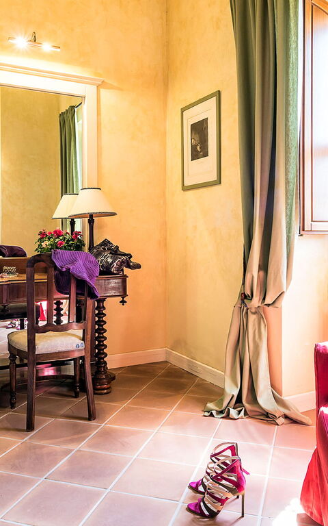 Don Salvatore: Andet værelse