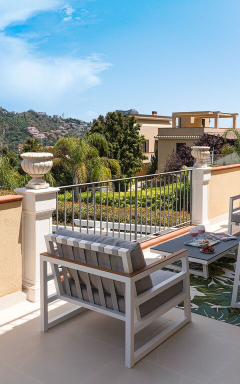 Villa Giutitta: Altan / terrasse / gårdhave, Visninger