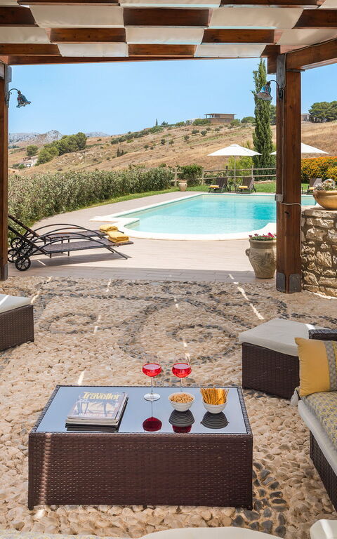 Villa Anthea: pool, Udvendige