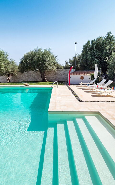 Corte Moscata: Have, pool, Udvendige