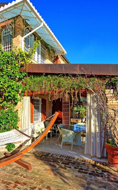 Villa Vittoria: Altan / terrasse / gårdhave, Udendørs