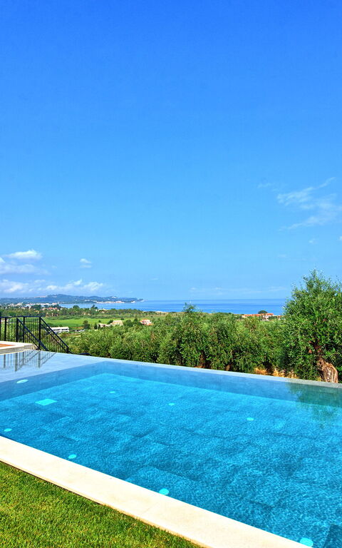 Villa Acropolitana: Have, pool, Udendørs, Udvendige