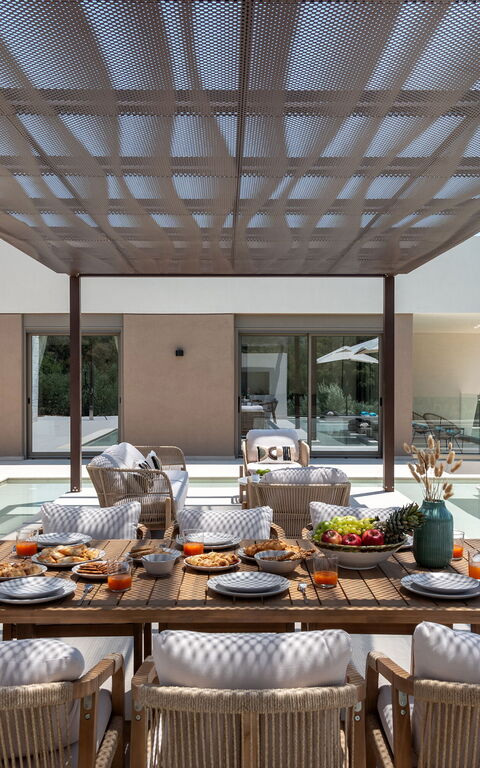 Villa El: Altan / terrasse / gårdhave, pool