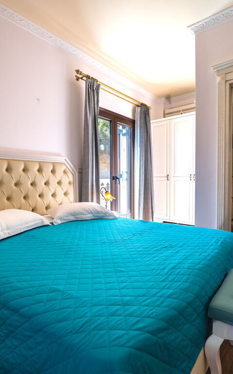 Iro Royal Villa: soveværelse