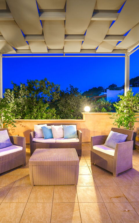 Iro Royal Villa: Altan / terrasse / gårdhave, Udendørs, Udvendige