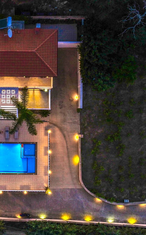 Iro Royal Villa: pool, Udendørs, Udvendige