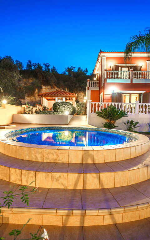 Iro Royal Villa: boblebad, pool, Udendørs, Udvendige