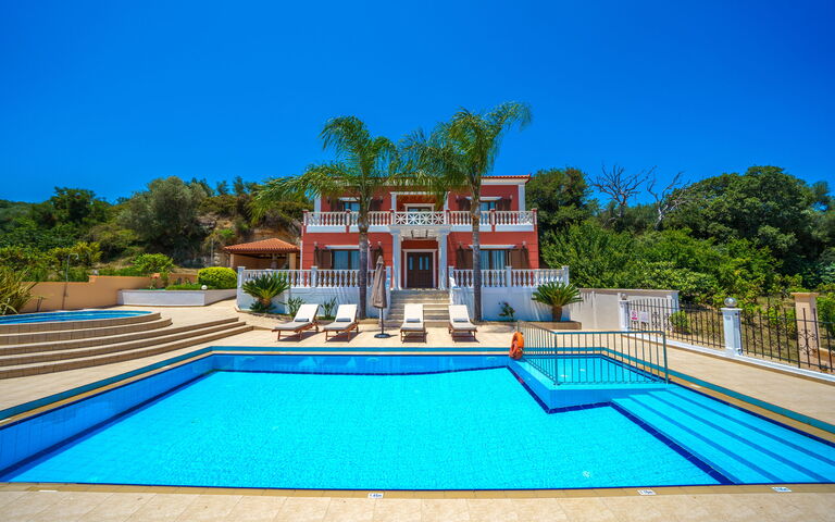 Iro Royal Villa: pool, Udendørs, Udvendige