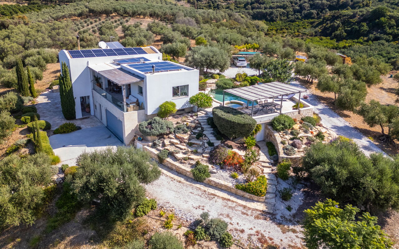 Villa Lucy: Udendørs, Udvendige