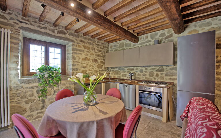Villa Mulino: Frokostlokale, Køkken, Stue
