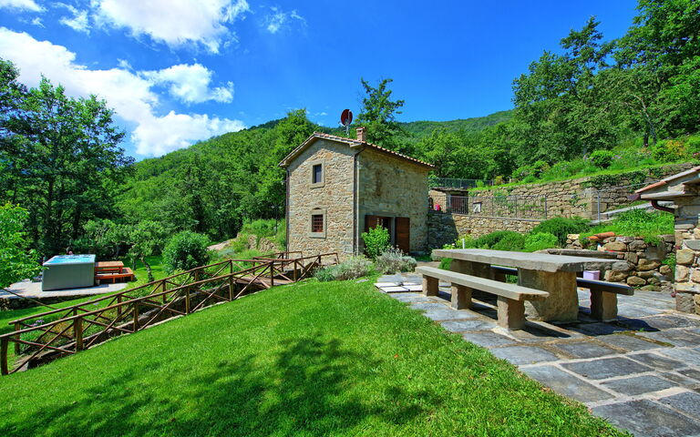 Villa Mulino: Have, Udendørs, Udvendige