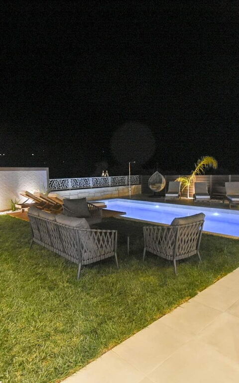 Villa Silentium Evilia: Have, pool, Udendørs, Udvendige