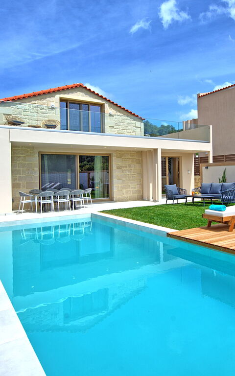 Villa Silentium Evilia: Have, pool, Udendørs, Udvendige