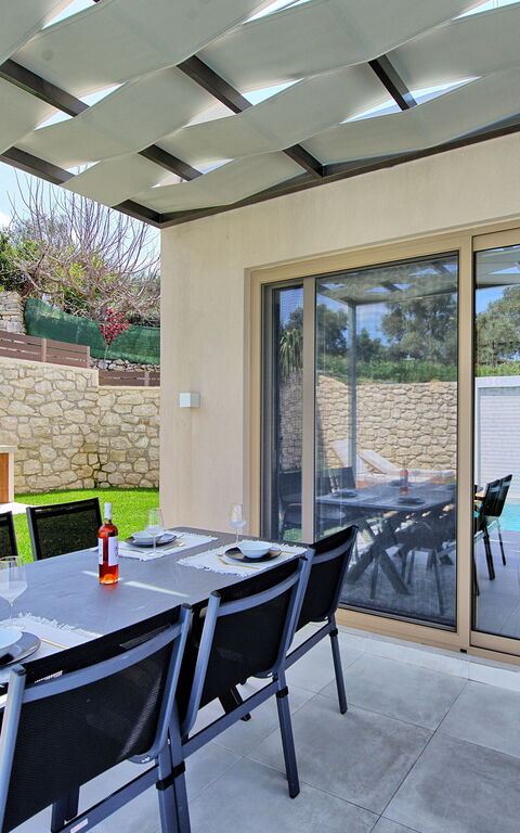 Villa Silentium Ionia: Altan / terrasse / gårdhave, Udendørs