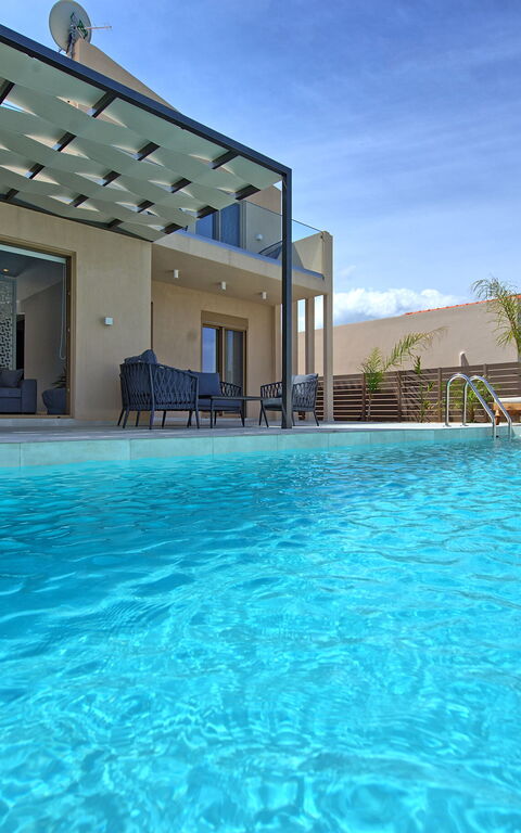 Villa Silentium Ionia: Altan / terrasse / gårdhave, pool, Udendørs, Udvendige