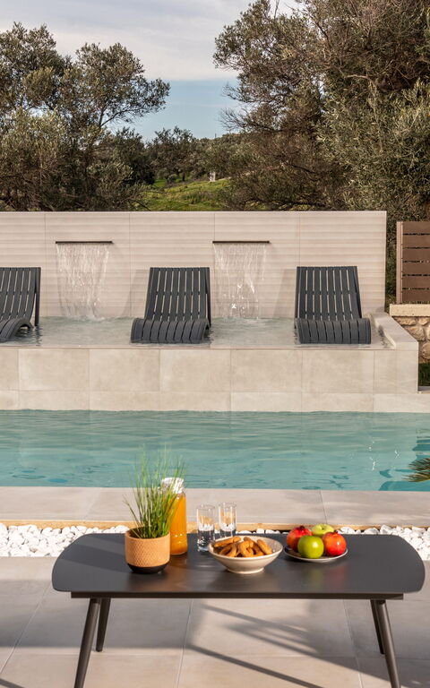 Villa Silentium Olia: pool, Udendørs, Udvendige