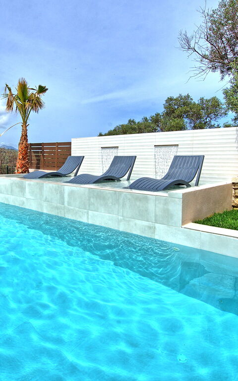 Villa Silentium Olia: Have, pool, Sommer, Udendørs