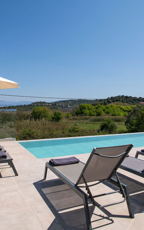 Villa Otter: Udendørs