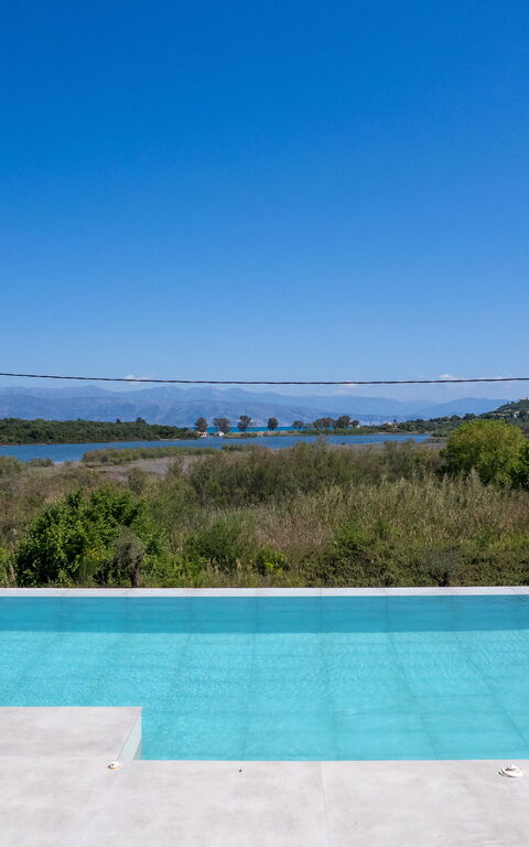 Villa Otter: pool, Udendørs, Visninger