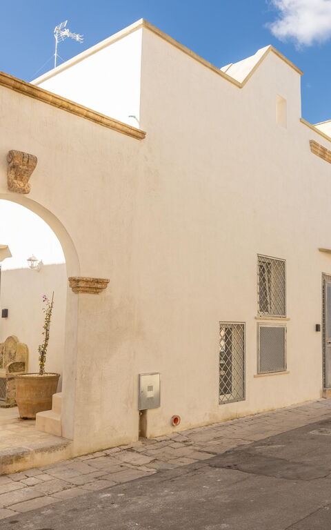 Casa Harem: Hovedindgang, Udendørs, Udvendige