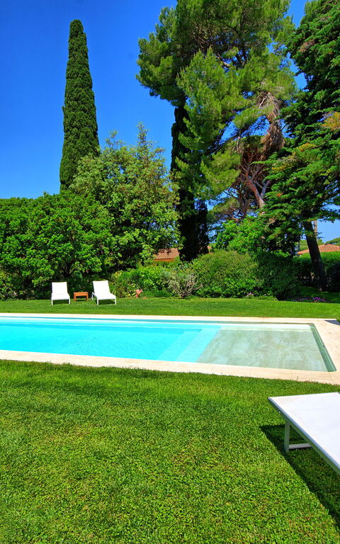 Villa Dolce Vita: Have, pool, Udendørs