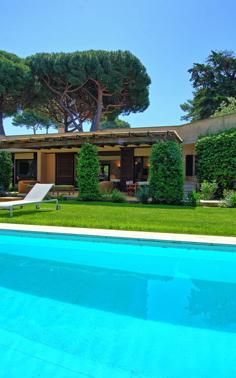 Villa Dolce Vita: Have, pool, Udendørs, Udvendige