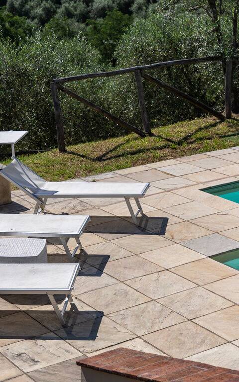 Villa Bellostare: pool, Udendørs