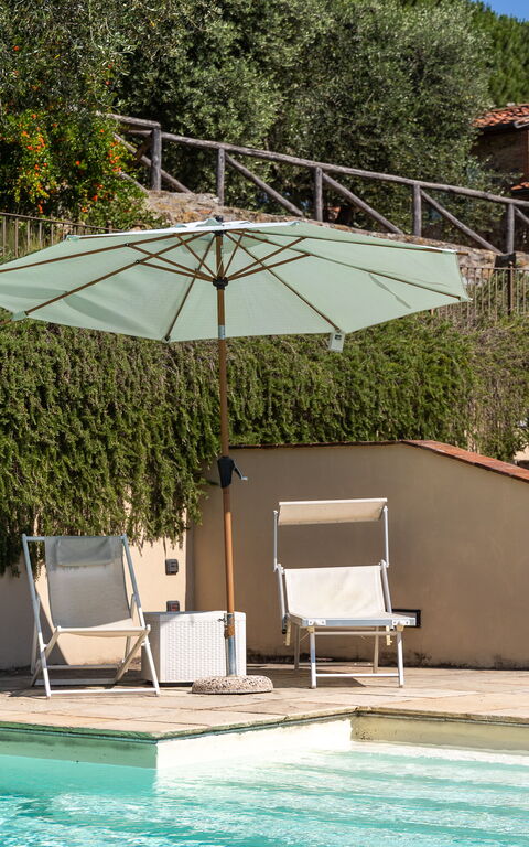 Villa Bellostare: pool, Udendørs
