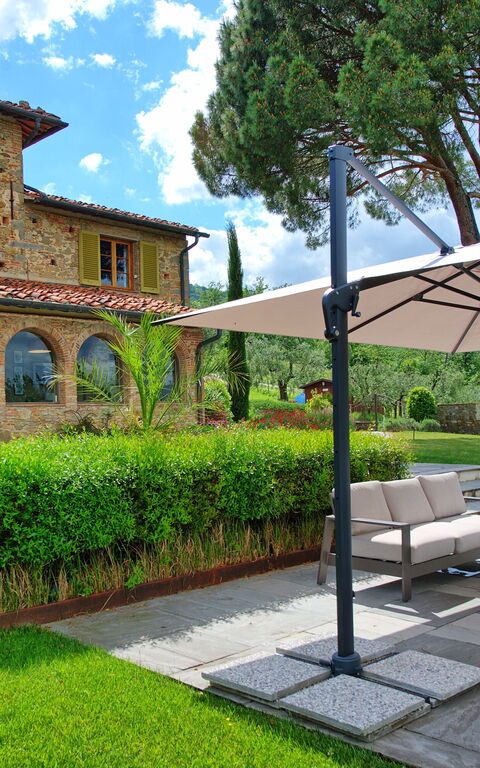 Villa Bellostare: Have, Udendørs, Udvendige