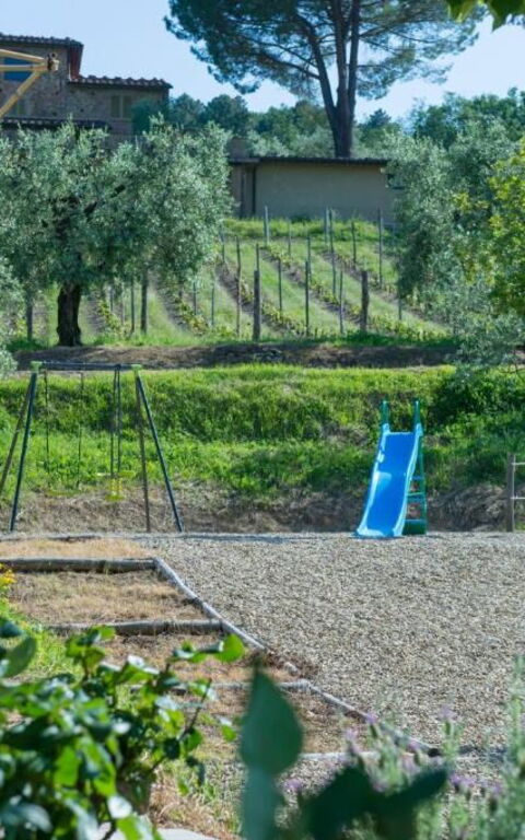 Bello Stare: Udendørs, Udvendige