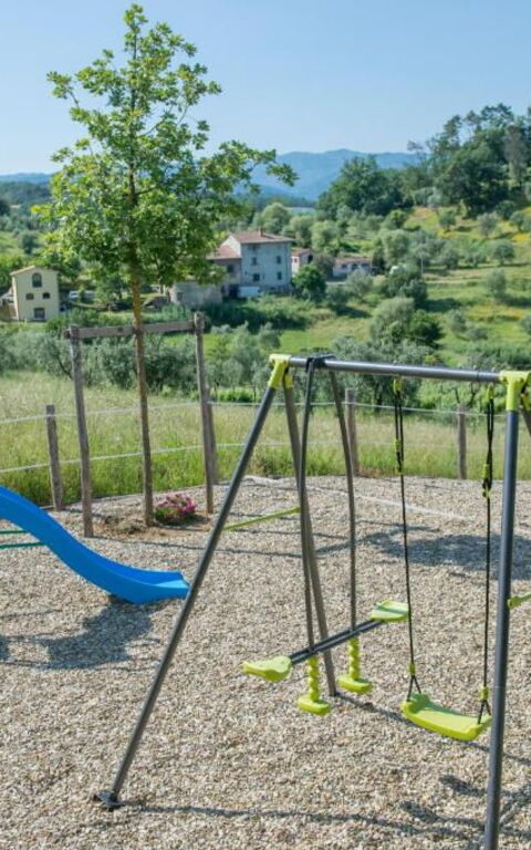 Bello Stare: Udendørs, Udvendige